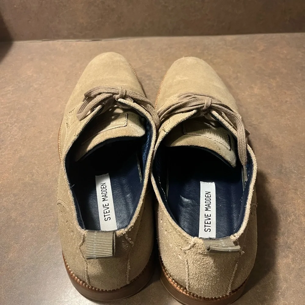 Steve Madden Tan Derby Oxfords with Suede Finish